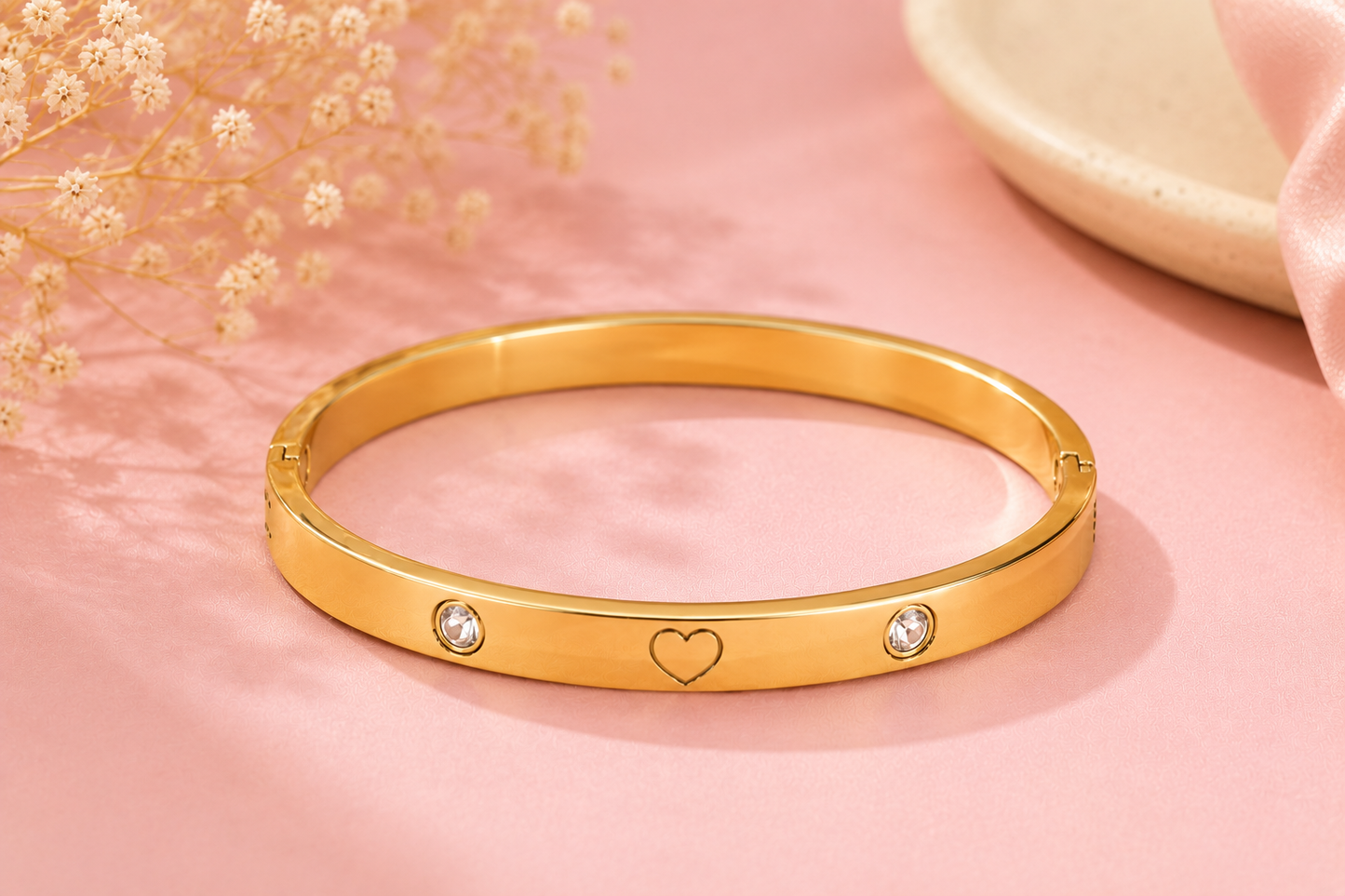 Bracelet Jonc Élégance Cœur & Trèfle – Acier Inoxydable
